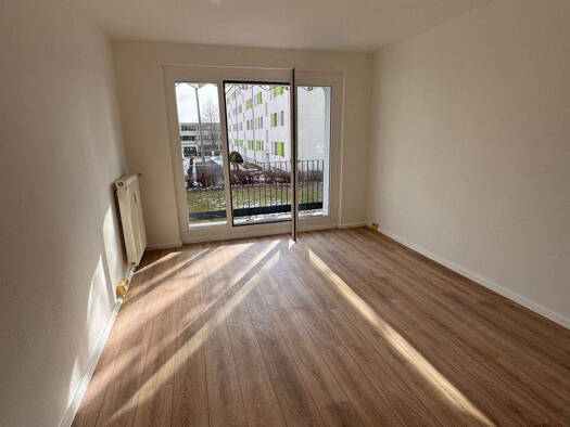 Wohnung zur Miete 340 € 3 Zimmer 58,5 m² 2. Geschoss Karl-Marx-Str. 5 Hohenleuben 07958