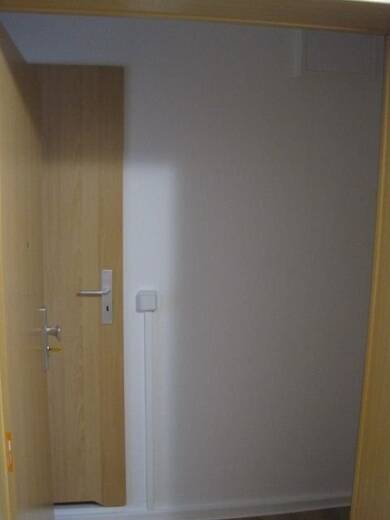 Wohnung zur Miete 280 € 3 Zimmer 56,3 m² frei ab sofort Wolgograder Allee 34 Hutholz 644 Chemnitz 09123