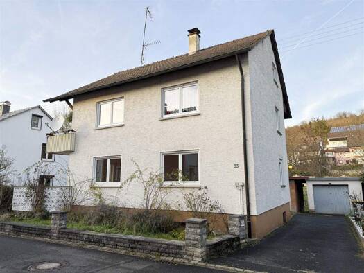 Haus zum Kauf 294.000 € 6 Zimmer 128 m² 592 m² Grundstück Unterbalbach Lauda-Königshofen-Unterbalbach 97922