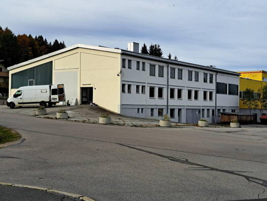 Lagerhalle zum Kauf provisionsfrei 1.100 m² Lagerfläche Spiegelau Spiegelau 94518