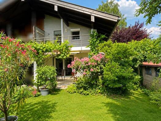 Doppelhaushälfte zum Kauf 599.000 € 3 Zimmer 109,1 m² 402 m² Grundstück frei ab sofort Wolkersdorf Traunstein 83278