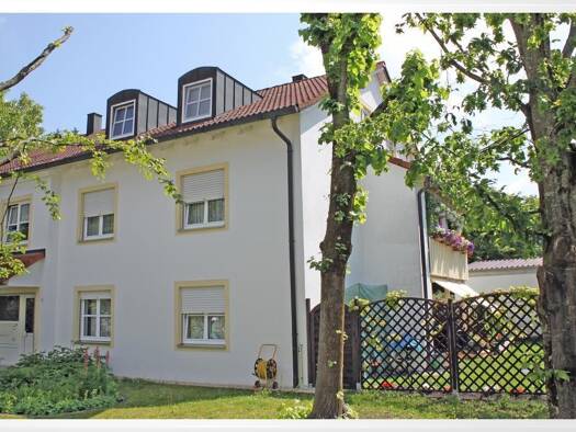 Wohnung zur Miete 585 € 1 Zimmer 39 m² frei ab 01.11.2026 Erding Erding 85435
