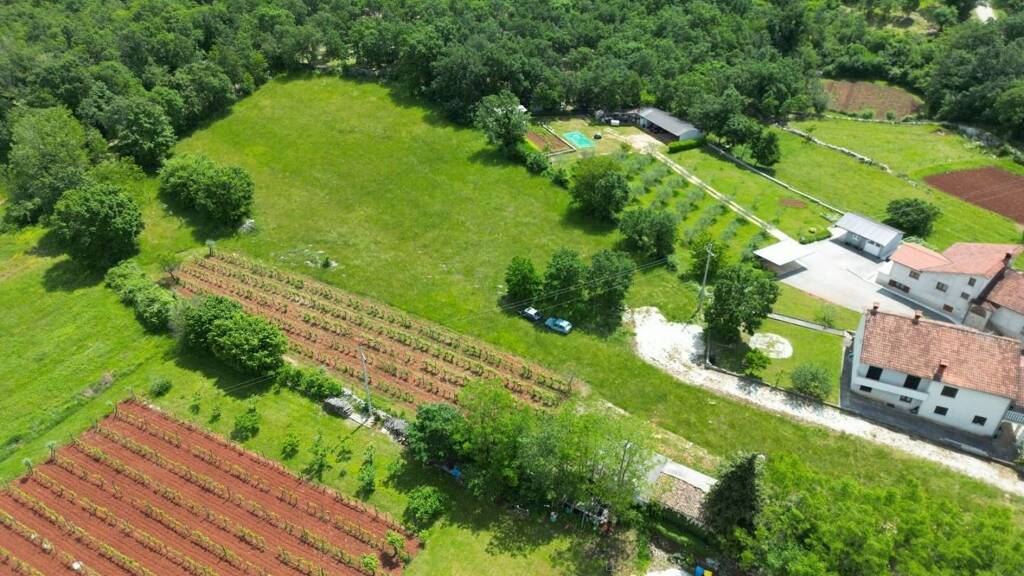 Sonstiges zum Kauf 505.440 € 3.888 m² Muntrilj