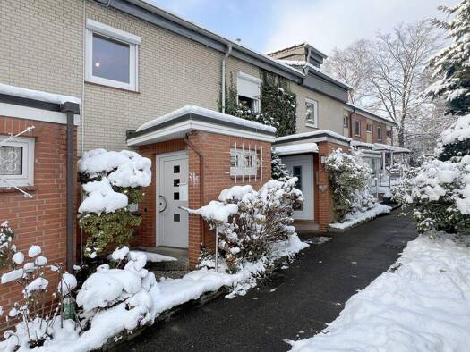 Reihenmittelhaus zum Kauf 299.000 € 3 Zimmer 62,5 m² 109 m² Grundstück Bramfeld Hamburg 22175