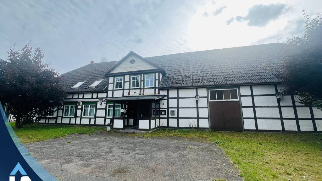 Mehrfamilienhaus zum Kauf 339.000 € 6 Zimmer 329 m² 8.066 m² Grundstück Trabuhn 20 Trabuhn Lemgow 29485