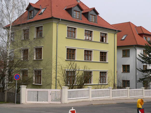 Mehrfamilienhaus zum Kauf provisionsfrei 490.000 € 14 Zimmer 395 m² 680 m² Grundstück Gotha 99869