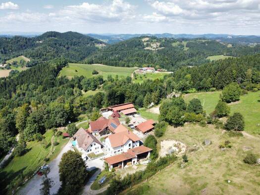 Reiterhof zum Kauf 2.990.000 € 133.947 m² Grundstück Pabneukirchen 4363