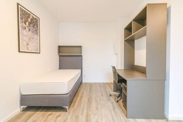 Wohnung zur Miete 723 € 1 Zimmer 51,7 m² 4. Geschoss frei ab 01.07.2025 Heinrichstraße 85 Mörsenbroich Düsseldorf-Düsseltal 40239