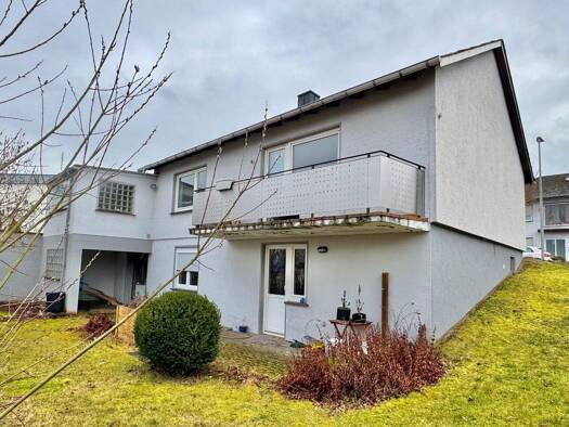 Einfamilienhaus zum Kauf 275.000 € 4 Zimmer 122 m² 724 m² Grundstück Bell 56745