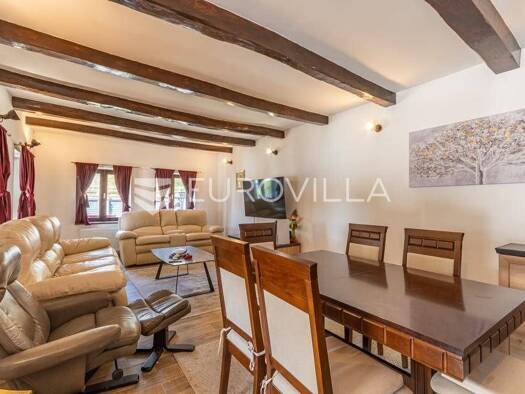 Einfamilienhaus zum Kauf - Erstbezug 300.000 € 3 Zimmer 290 m² Šemovec Trnovec 42202