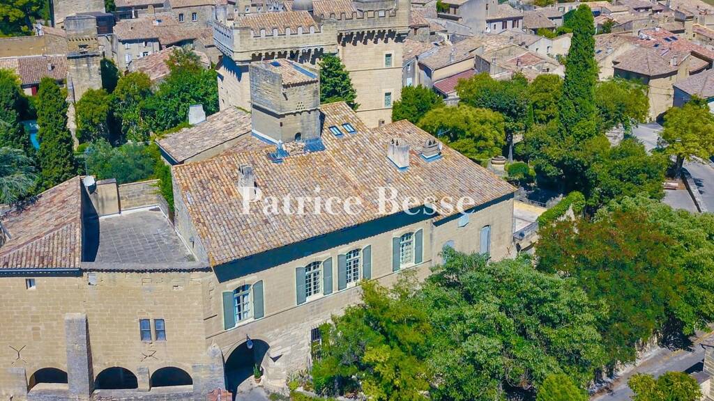 Villa zum Kauf 1.350.000 € 14 Zimmer 550 m² 360 m² Grundstück Uzès 30700