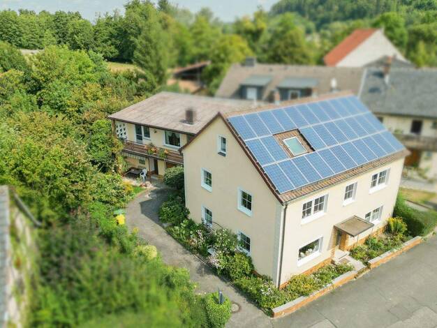 Einfamilienhaus zum Kauf 176.000 € 9 Zimmer 226 m² 359 m² Grundstück Hof a.d. Steinach Mitwitz 96268