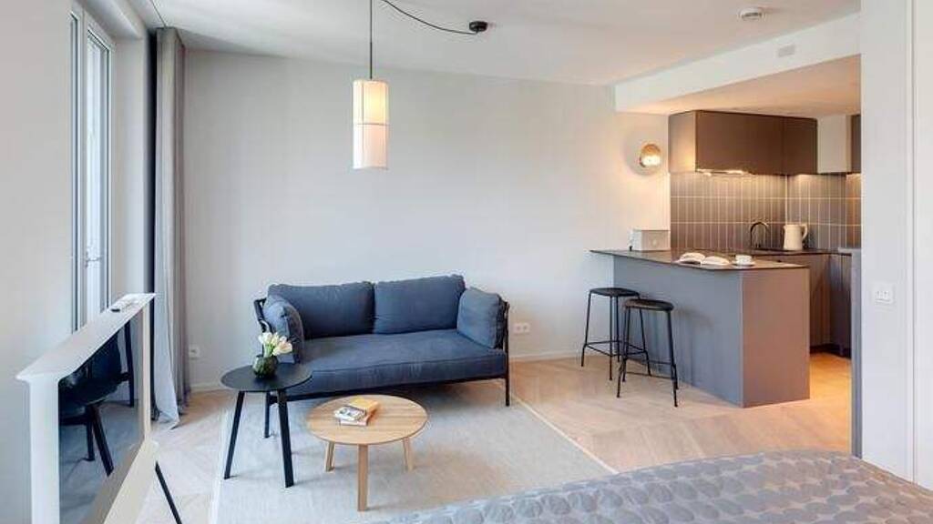 Studio zur Miete Wohnen auf Zeit 2.280 € 1 Zimmer 35 m² frei ab 01.05.2026 Bogenhausen München 81679