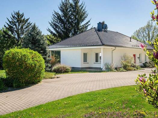 Einfamilienhaus zum Kauf 490.000 € 3 Zimmer 140 m² 2.703 m² Grundstück Freital 01705