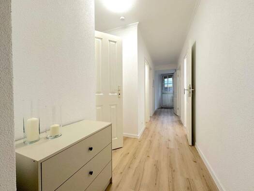 Wohnung zur Miete 585 € 1 Zimmer 37 m² 3. Geschoss frei ab sofort Legienstraße 17 Unterliederbach Frankfurt am Main 65929