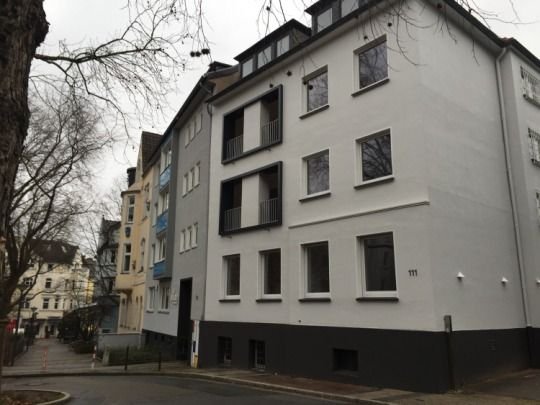 Wohnung zur Miete 700 € 3 Zimmer 133 m²<br/>Wohnfläche ab sofort<br/>Verfügbarkeit Rellinghauser Str. Südviertel Essen 45128