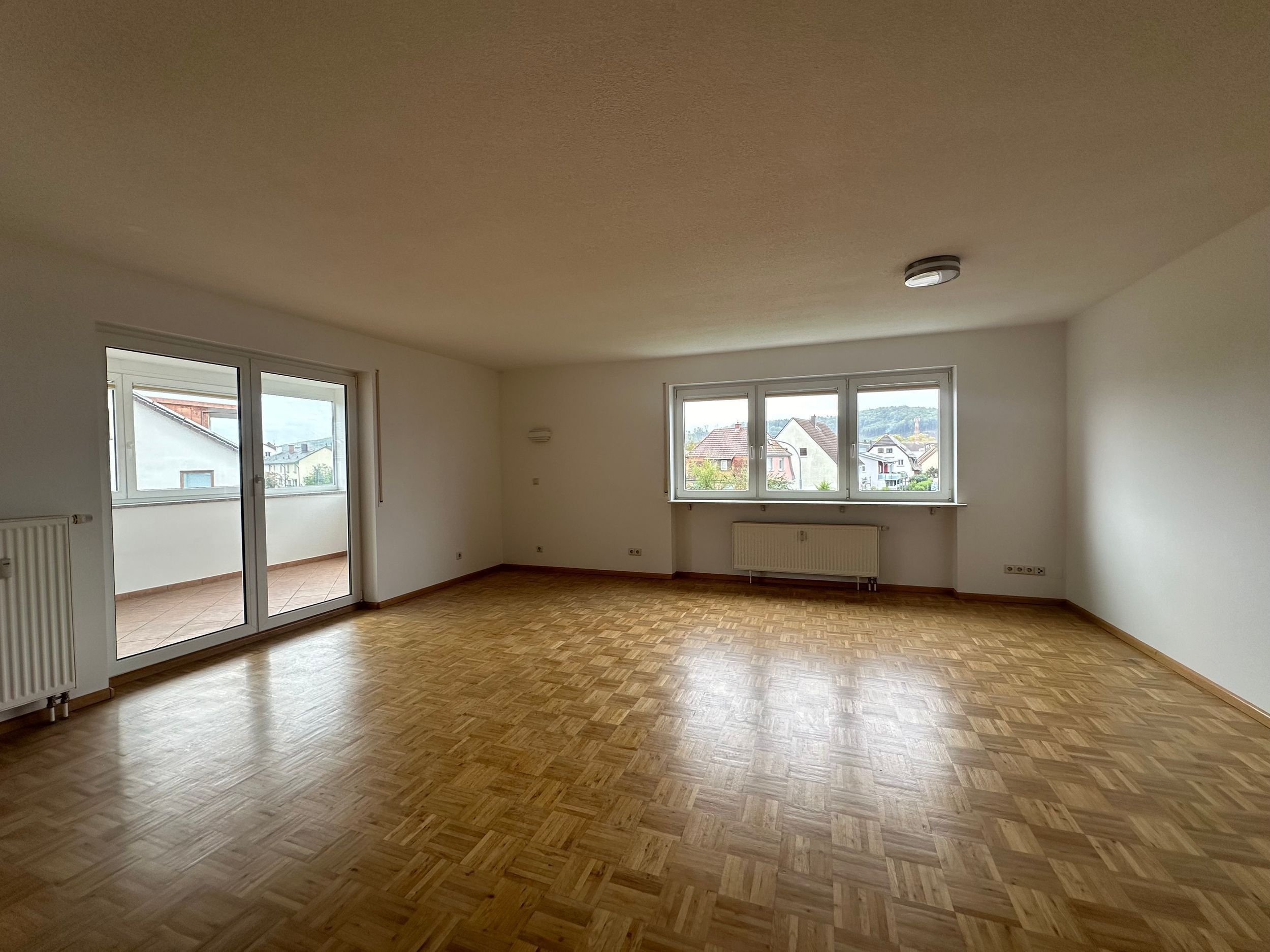 Wohnung zur Miete 1.250 € 3 Zimmer 100 m²<br/>Wohnfläche 2.<br/>Geschoss ab sofort<br/>Verfügbarkeit Neudorfer Straße 1 Haagen Lörrach 79541