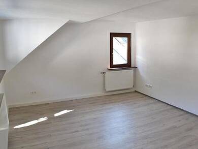 Wohnung zur Miete 580 € 4 Zimmer 68 m² Dachgeschoss, 3. Geschoss frei ab 01.09.2025 Bad Wildbad Bad Wildbad 75323