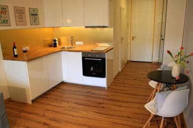 Maisonette zur Miete 1.100 € 1 Zimmer 30 m² Geschoss 3/6 frei ab sofort Obere Au München 81669