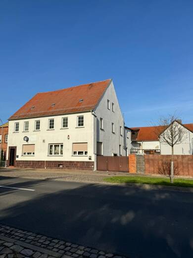 Mehrfamilienhaus zum Kauf provisionsfrei 8 Zimmer 300 m² 800 m² Grundstück Großtreben Großtreben 04886