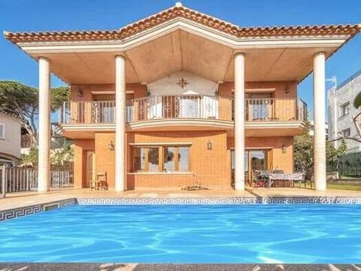 Chalet zum Kauf 1.120.000 € 4 Zimmer 339 m² Calle Alzina Castell-Platja d'Aro 17250