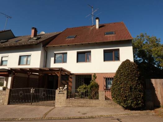 Wohnung zur Miete 1.814 € 7 Zimmer 207 m² Hollabrunn 2020
