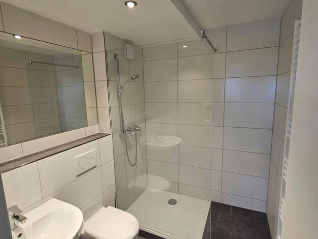 Wohnung zur Miete 900 € 2 Zimmer 63 m² 2. Geschoss Moltkestraße 97 Lerchenbuckel Reutlingen 72762