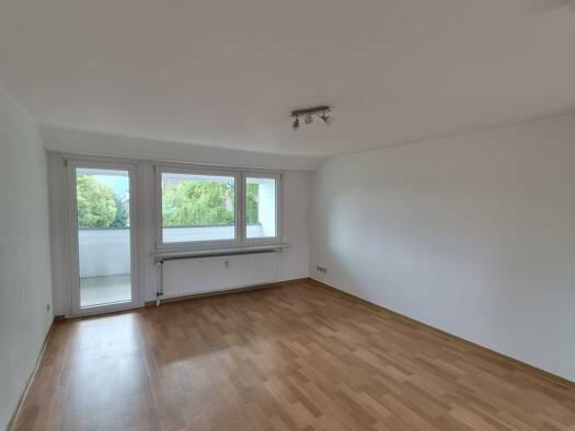 Wohnung zur Miete 305 € 1 Zimmer 35,9 m² Geschoss 2/3 frei ab sofort Mittelweg 29 A Nordenham Nordenham 26954