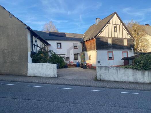 Einfamilienhaus zum Kauf 220.000 € 5 Zimmer 200 m² 1.000 m² Grundstück Büchel 56823