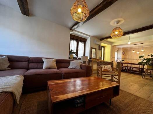 Villa zum Kauf 165.000 € 3 Zimmer 237 m² Mieres 33615