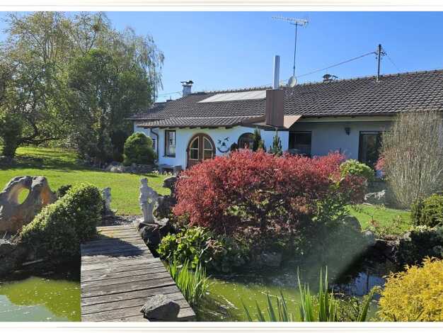 Einfamilienhaus zum Kauf 615.000 € 4 Zimmer 137 m² 904 m² Grundstück frei ab sofort Adelzhausen Adelzhausen 86559
