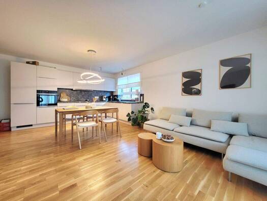 Wohnung zur Miete 960 € 2 Zimmer 70 m² frei ab 01.06.2026 Hanau 63454