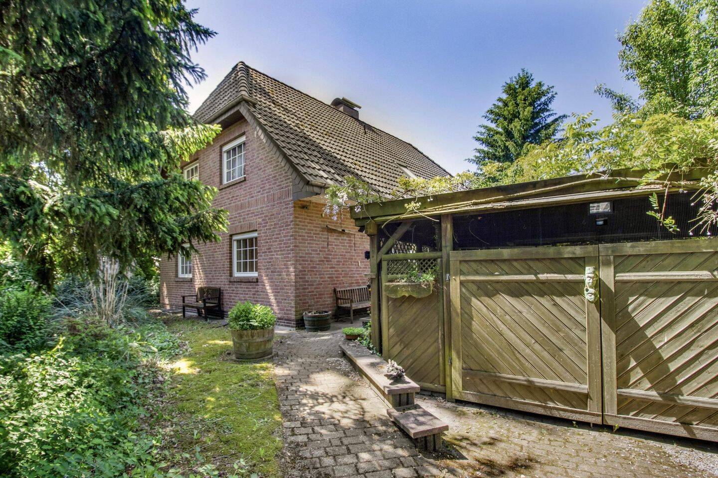 Einfamilienhaus zum Kauf - Ansicht 2