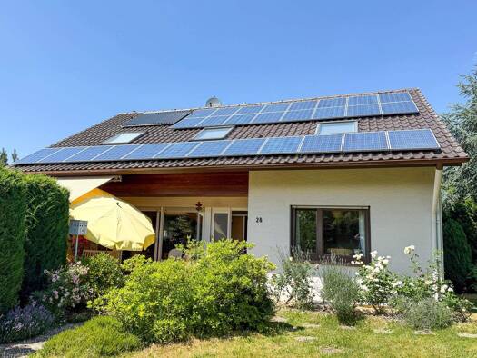 Einfamilienhaus zum Kauf 495.000 € 10 Zimmer 200,3 m² 819 m² Grundstück Waldstraße 28 Salmbach Engelsbrand-Salmbach 75331