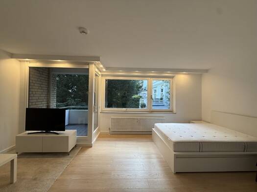 Studio zum Kauf 299.000 € 1 Zimmer 36,2 m² EG frei ab sofort Mittelweg 114a Harvestehude Hamburg / Harvestehude 20149