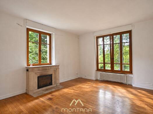 Mehrfamilienhaus zum Kauf provisionsfrei 333.000 € 10 Zimmer 306 m² 2.000 m² Grundstück frei ab sofort Schœneck 57350