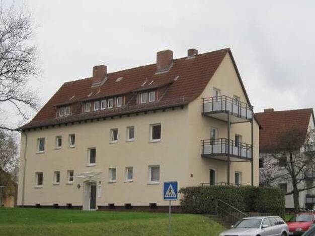 Wohnung zur Miete 395 € 3 Zimmer 40,9 m² frei ab 02.09.2026 Am Ziegelberg 15 Petersberg 36100