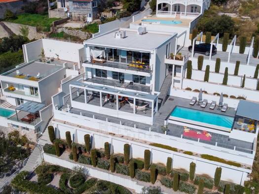 Villa zum Kauf 8 Zimmer 6.782 m² Grundstück Dubrovnik 20000