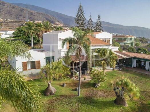 Chalet zum Kauf 1.590.000 € 5 Zimmer 1.176 m² 6.478 m² Grundstück Candelaria 38509