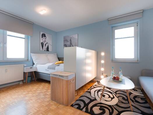 Wohnung zur Miete 1.245 € 2 Zimmer 30 m² 3. Geschoss Neu-Isenburg Neu-Isenburg 63263