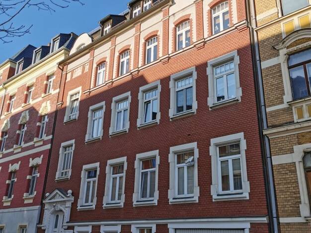 Mehrfamilienhaus zum Kauf als Kapitalanlage geeignet 215.000 € 366 m² 200 m² Grundstück Stadtmitte Plauen 08525