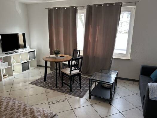 Wohnung zur Miete 390 € 1 Zimmer 32 m² Geschoss 1/4 frei ab sofort Holsterhausen Essen 45147