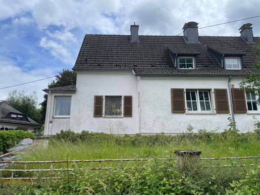 Doppelhaushälfte zum Kauf 169.000 € 4 Zimmer 88,7 m² 433 m² Grundstück Dörbach Salmtal 54528