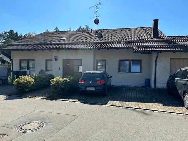 Mehrfamilienhaus zum Kauf 444.000 € 17 Zimmer 416,6 m²<br/>Wohnfläche 340 m²<br/>Grundstück Lalling Lalling 94551