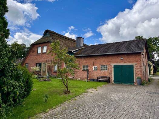 Einfamilienhaus zum Kauf 320.000 € 6 Zimmer 189 m² 1.868 m² Grundstück Dorfstraße 45 Neuenkirchen Schwanewede 28790