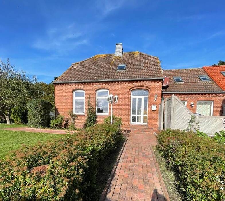 Einfamilienhaus zum Kauf 450.000 € 157 m² 690 m² Grundstück Carolinensiel Wittmund / Carolinensiel 26409