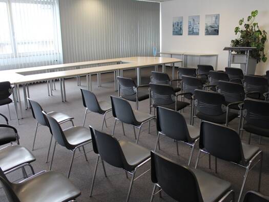 Bürokomplex zur Miete 20 Zimmer 500 m² Bürofläche teilbar ab 20 m² Ohligs-Aufderhöhe Solingen 42699