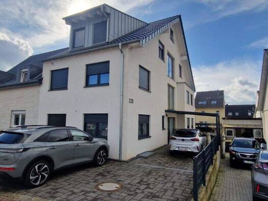 Wohnung zur Miete 2.050 € 4 Zimmer 152 m² Merkenich Köln 50769