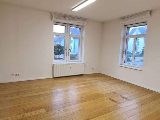 Büro zur Miete 1.380 € 3 Zimmer 93 m² Bürofläche Basler Landstr. 28b St. Georgen Freiburg im Breisgau 79111