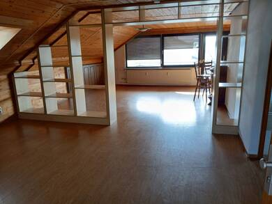 Studio zur Miete 600 € 1 Zimmer 80 m² Geschoss 1/1 frei ab 01.07.2025 Gaubüttelbrunn Kirchheim 97268